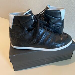 Y-3 Honja High G18081 – Black/White Leather Sneakers (Men’s 9.5 / EU 42.5)